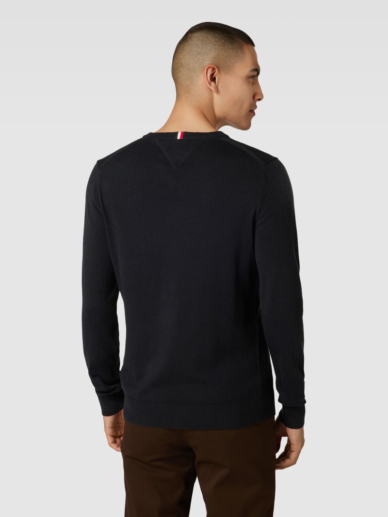 Strickpullover mit V-Ausschnitt Modell 'PIMA' in schwarz