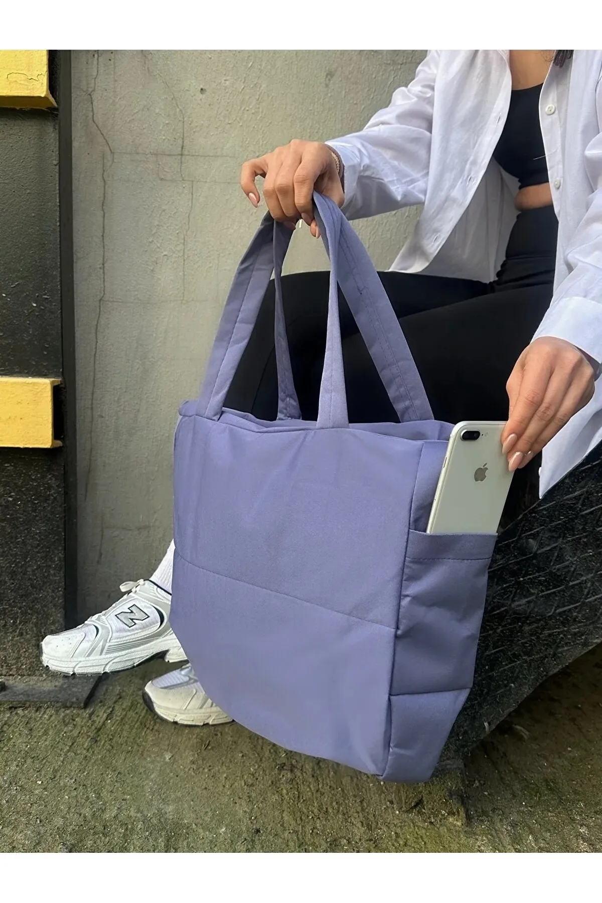 BEJNA  Lila Damen-Handtasche mit großem Reißverschluss für den Alltag