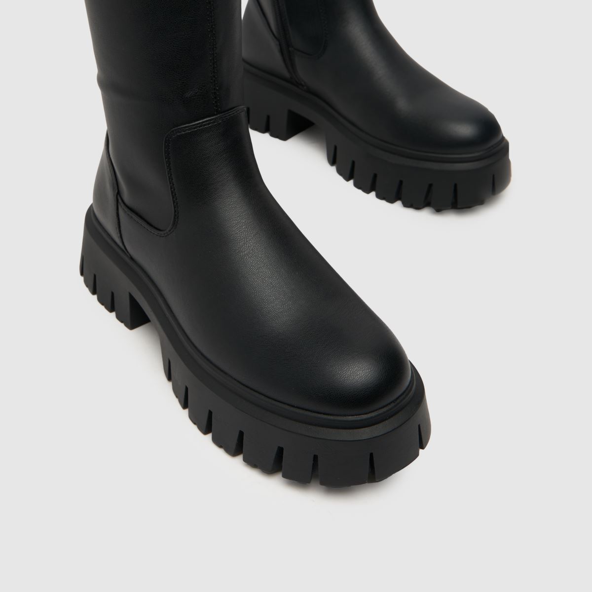 Schuh Danica – Svarta stretchiga knähöga stövlar