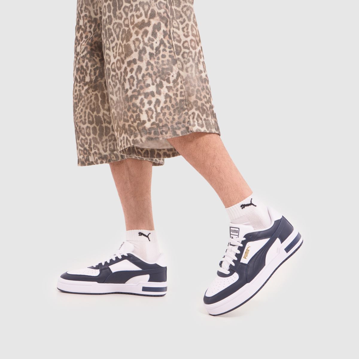 PUMA – Ca Pro Classic – Marinblå och vita träningsskor
