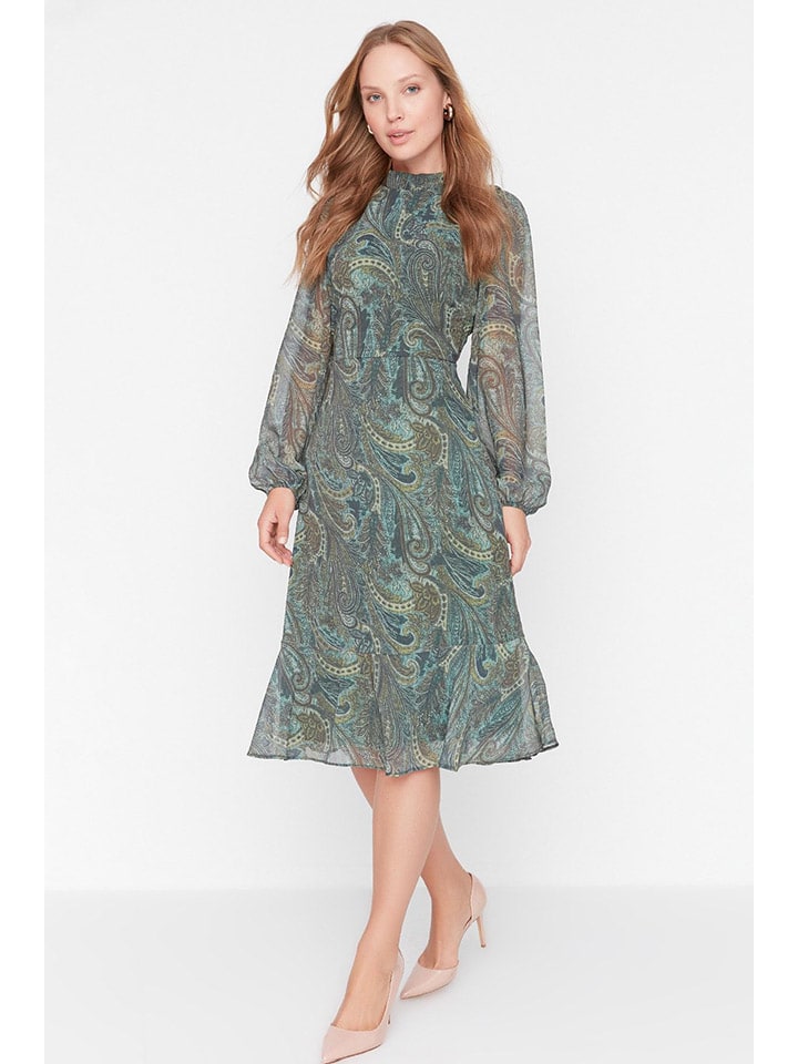 trendyol Kleid in Dunkelgrün günstig kaufen