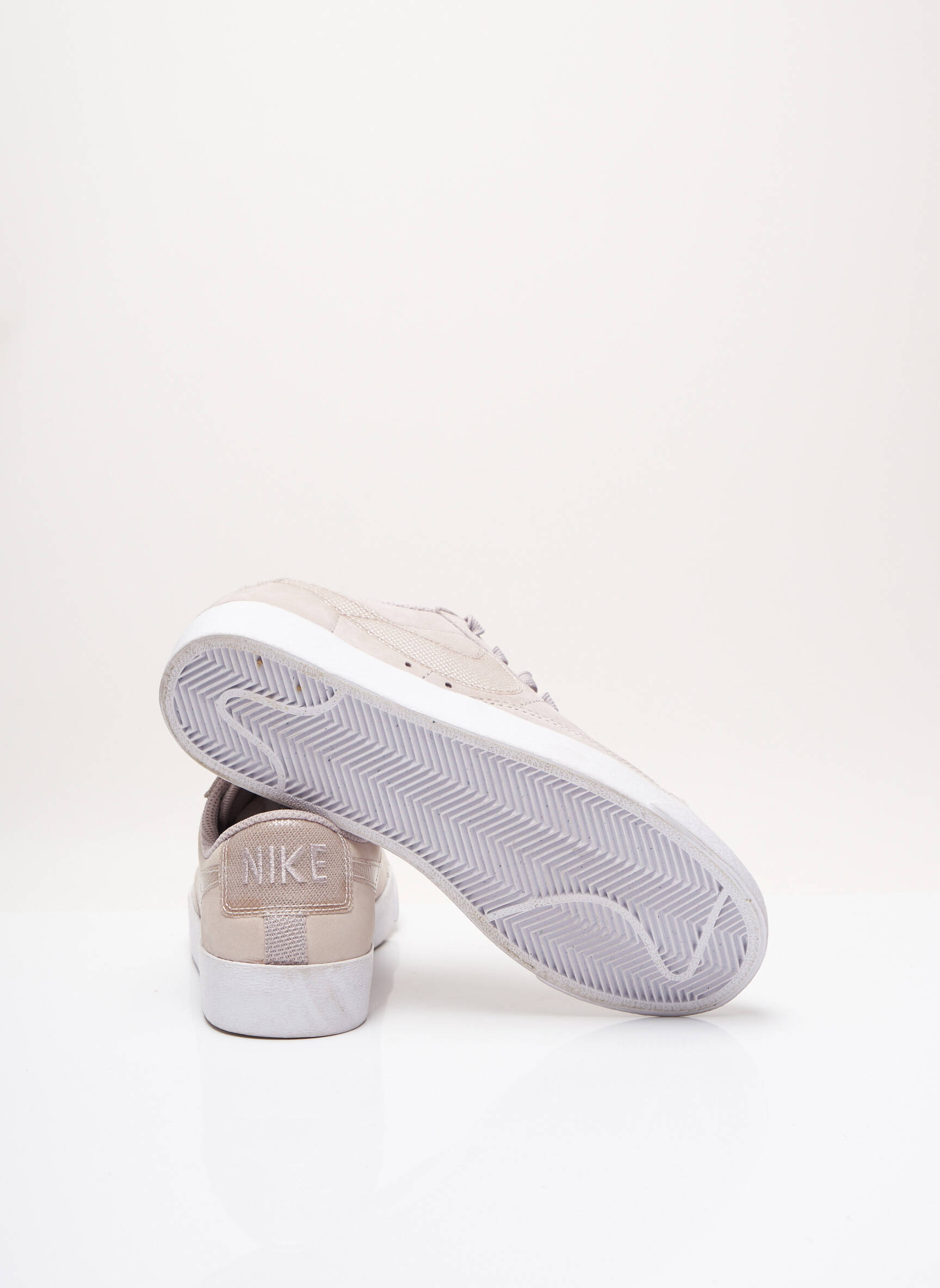 Nike Baskets Femme couleur beige