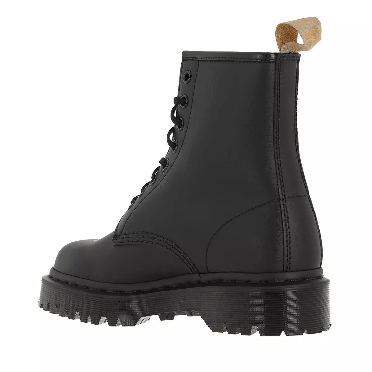 DR. MARTENS Stiefeletten schwarz 8 loch plateau