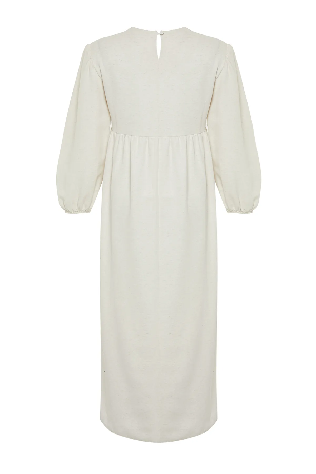 Trendyol Modest  Ecrufarbenes, detailliertes Kleid in gewebter Leinenoptik mit V-Ausschnitt TCTSS24EB00139