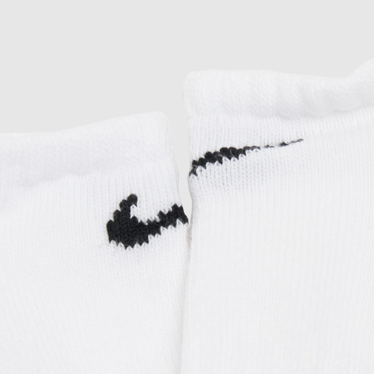 Nike vita och svarta no show-strumpor 3-pack