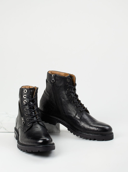 Boots-47010090697 Konstantin Starke
