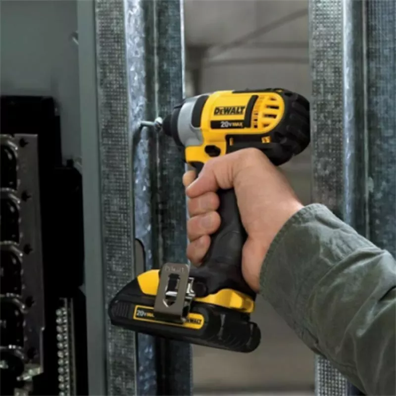 DEWALT 18V Li-Ion Cordless Combo Kit(28-TOOL)