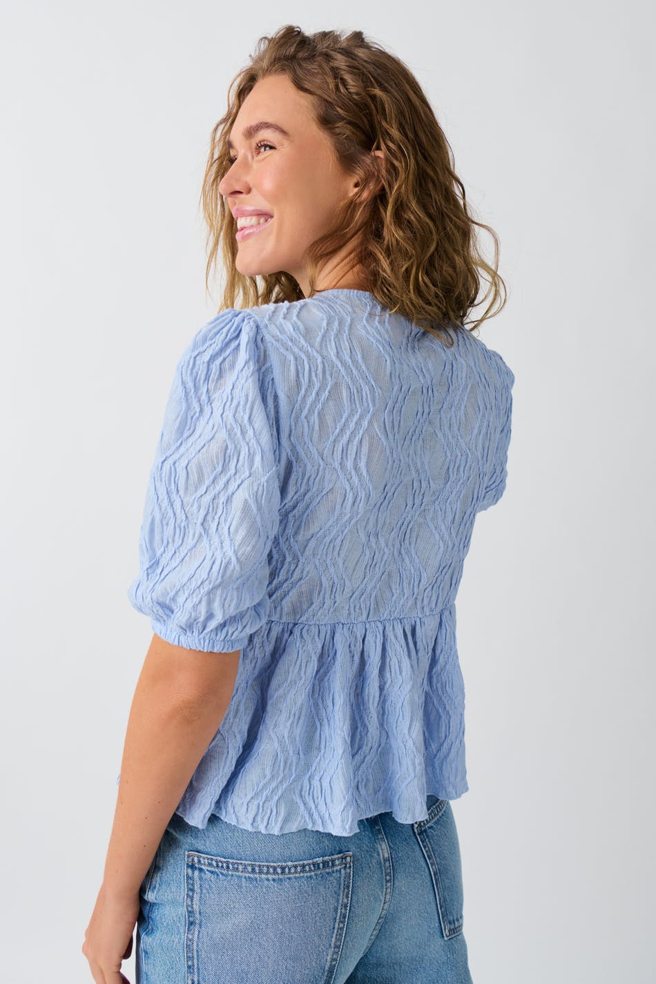 Puff sleeve blouse