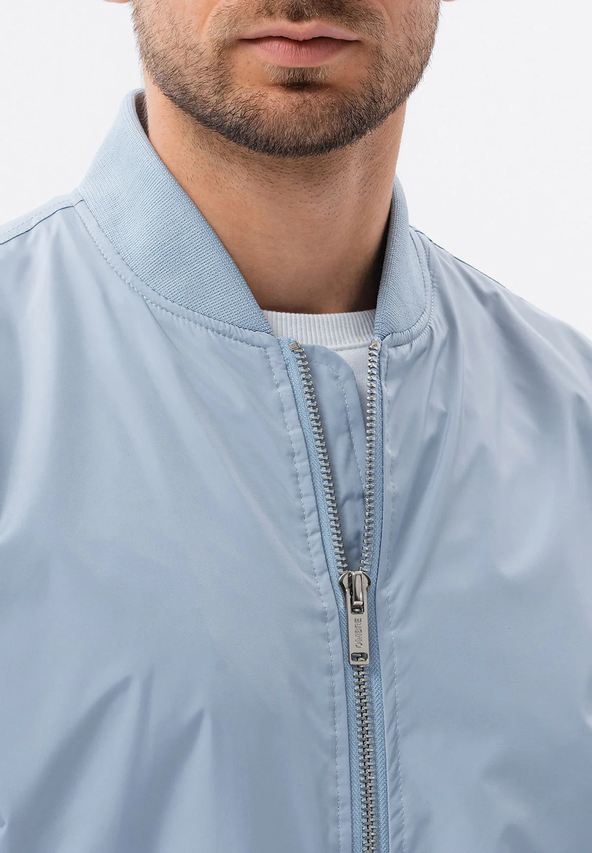 Chaqueta bomber ligera con efecto degradado
