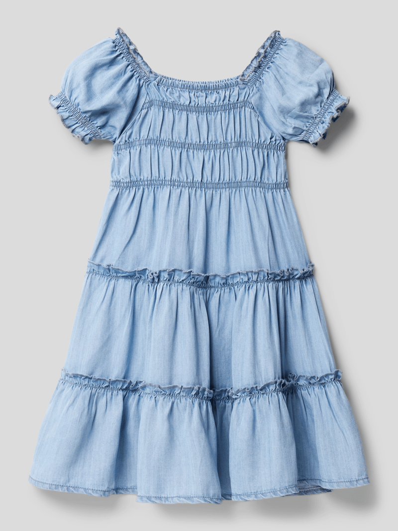 Kleid mit Rüschen in hellblau