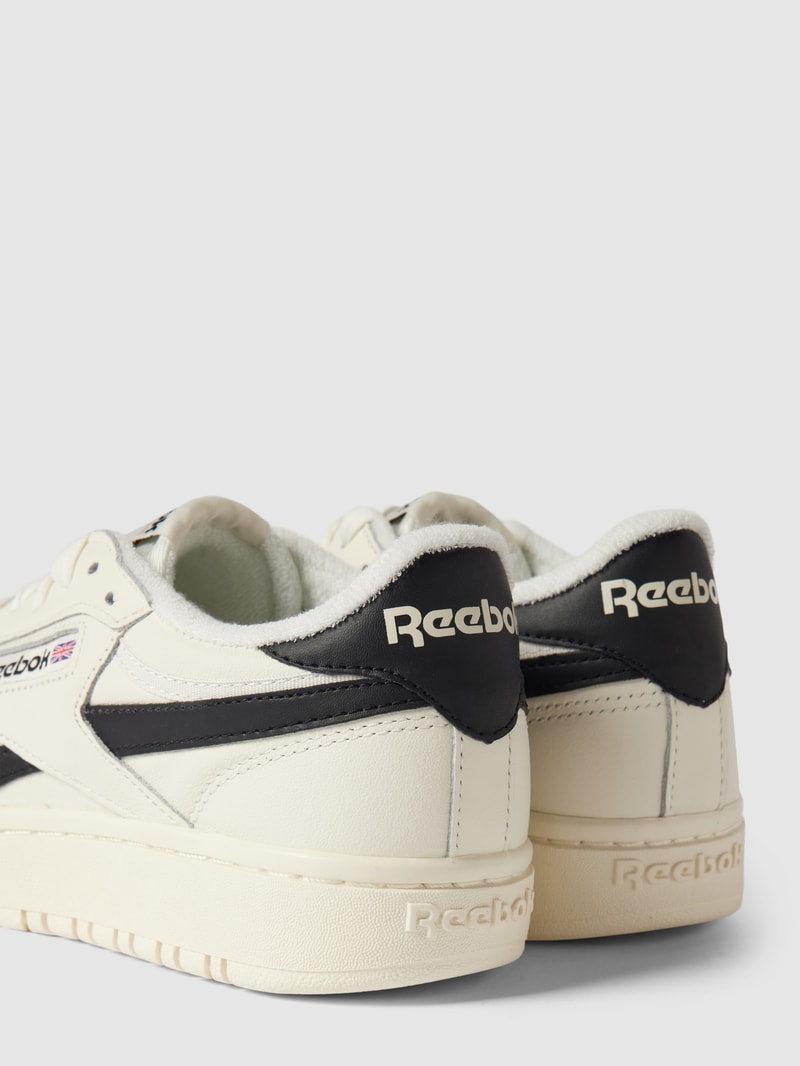 Sneaker mit Label-Print Modell 'CLUB' in weiß
