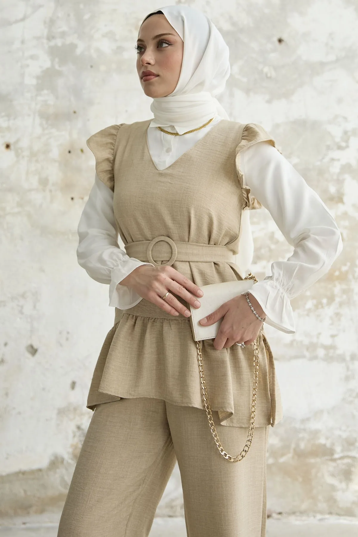 InStyle  Dreiteiliges Set mit Rüschen an der Schulter - Beige