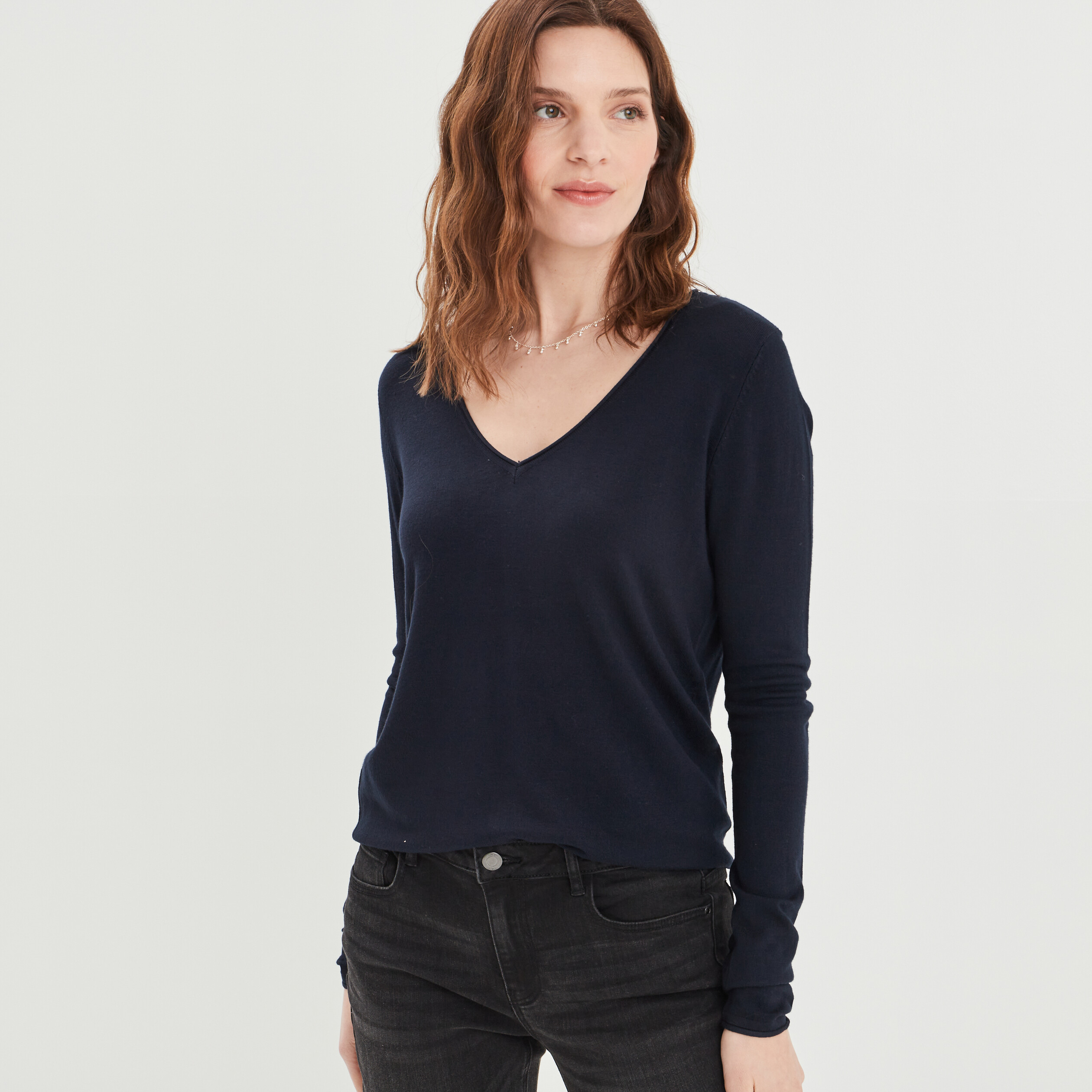 Pull avec col en V bleu marine femme | La Halle