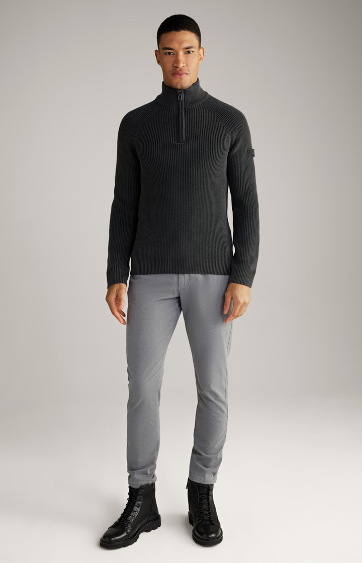 Chino Maxton in Grau