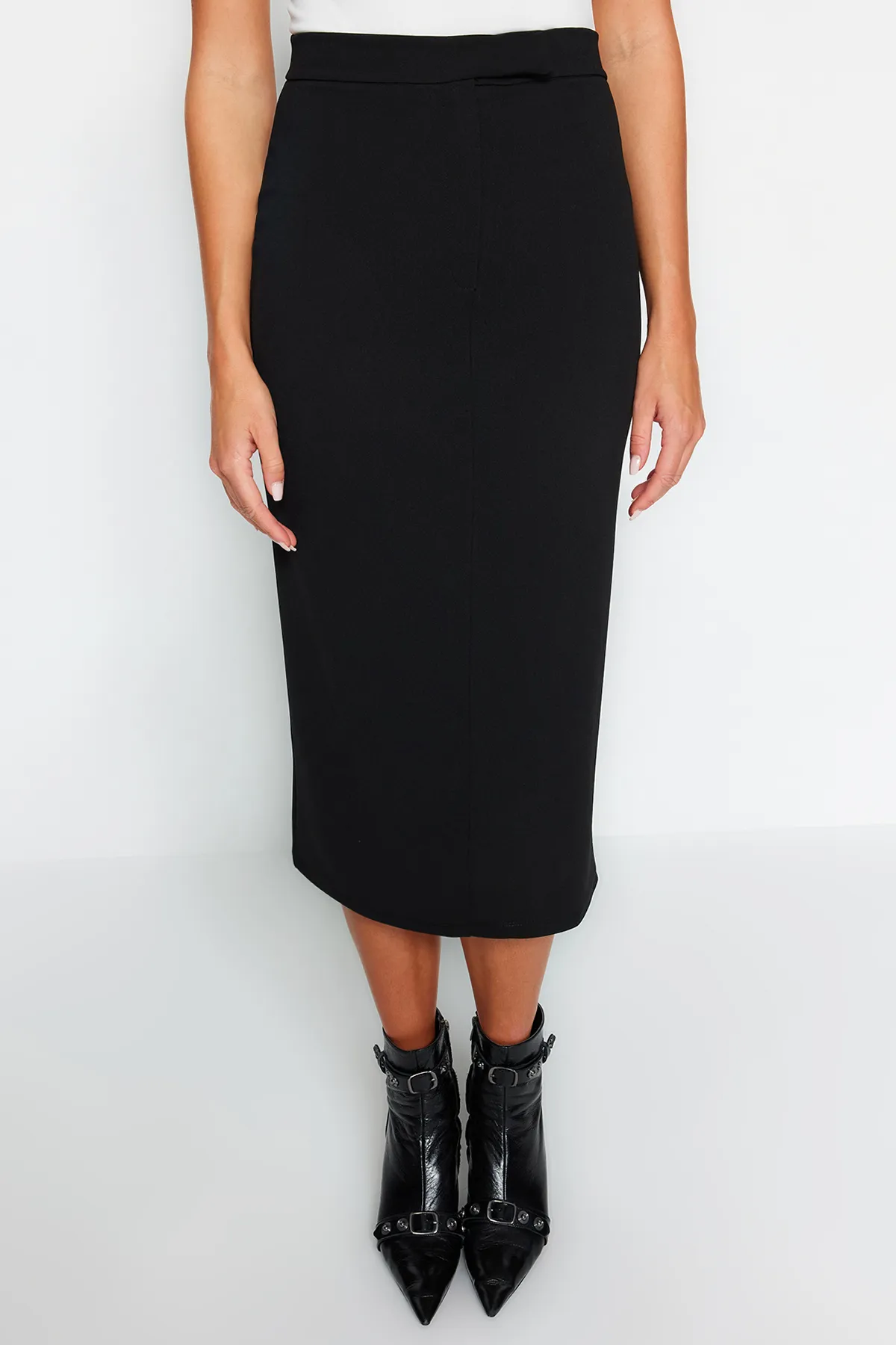 Trendyol Collection  Schwarzer eleganter Crêpe-Midi-Bleistiftrock mit hoher Taille, Stretch-Strickgürtel, Fleto-Tasche, TWOAW24ET00162