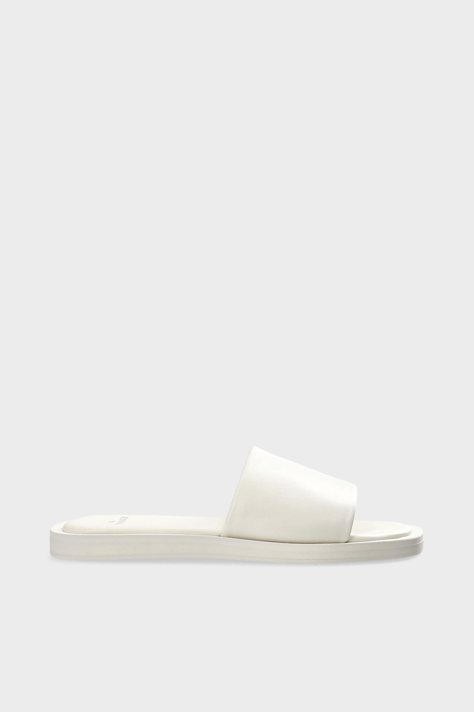 CPH789 nappa light cream