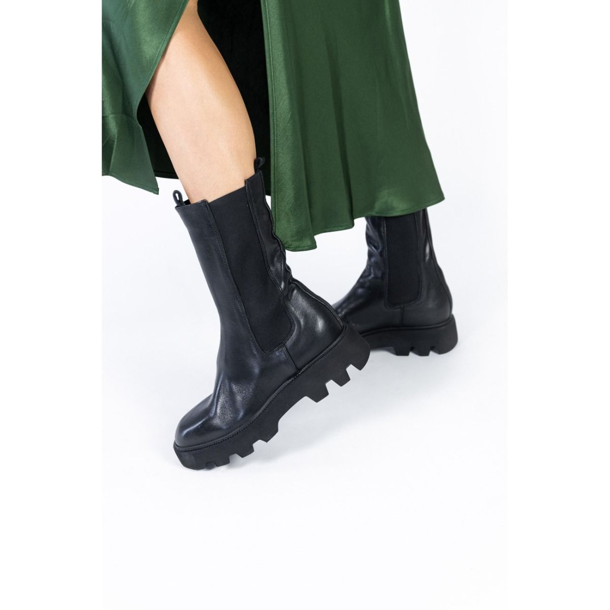 Julie Dee  Gj  268  - Noir