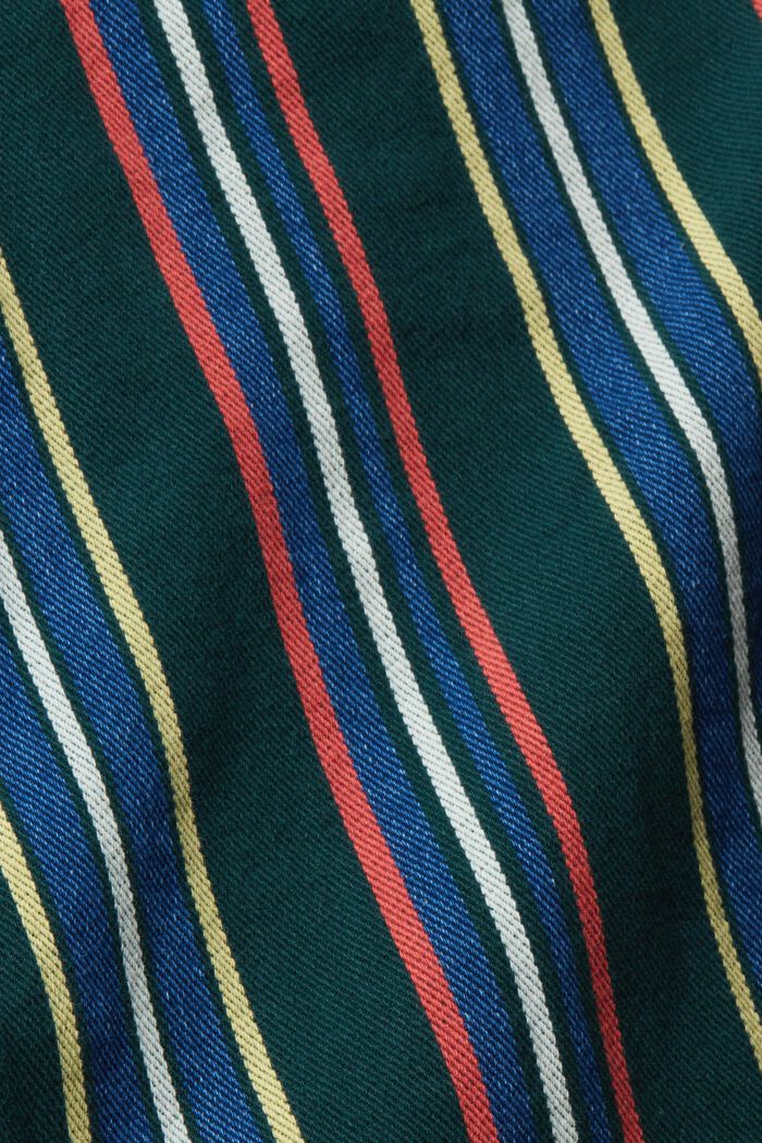 Button-Down-Hemd mit mehrfarbigen Streifen