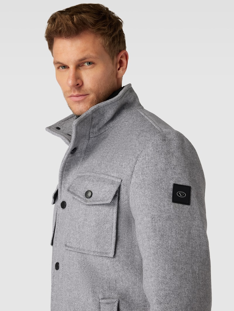 Jacke mit Stehkragen in hellgrau