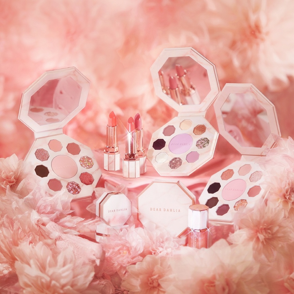 dear dahlia Blooming Edition Secret Garden Palette Palette d'ombres à paupières & blush