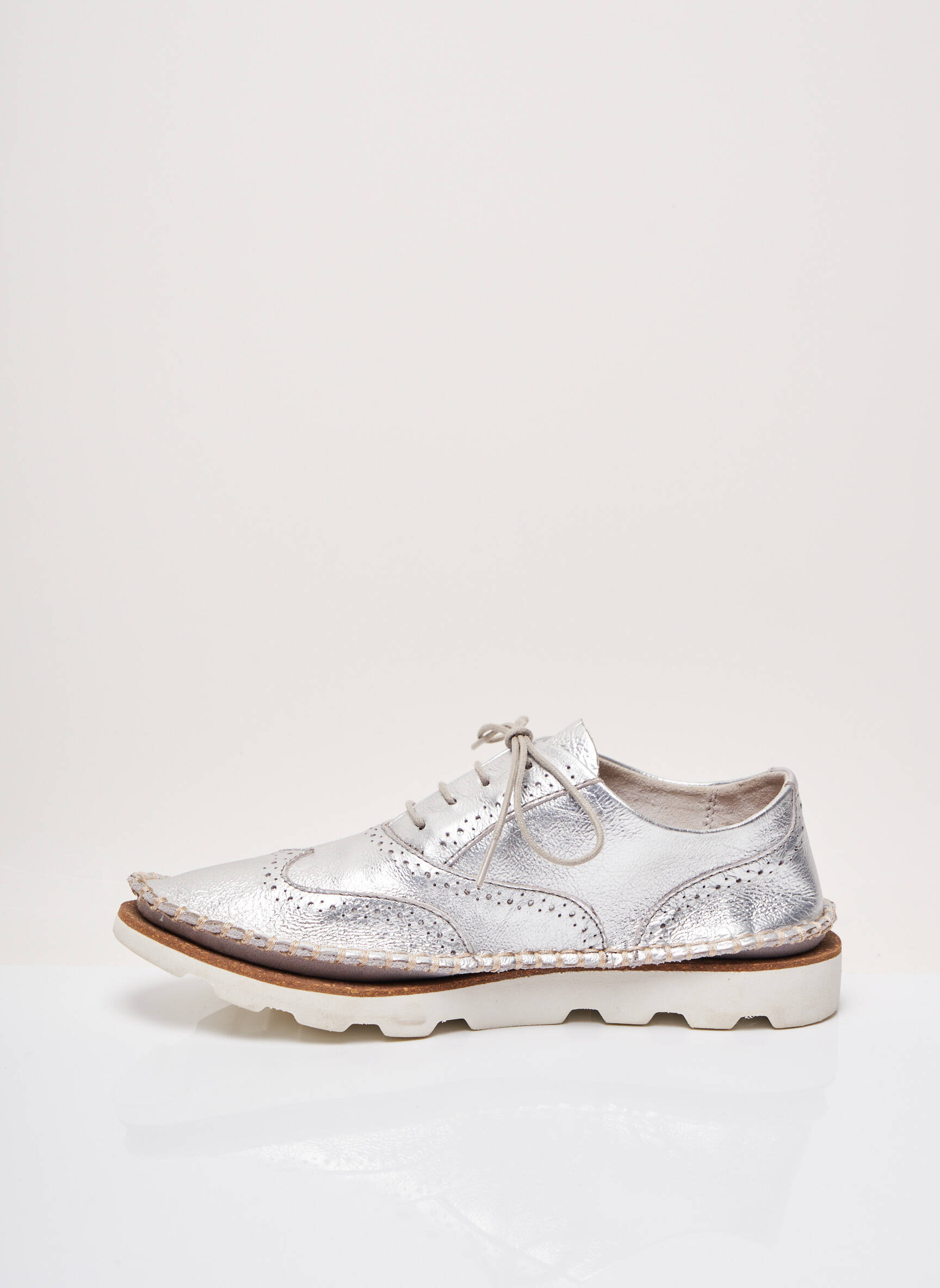 Clarks Derby Femme couleur gris