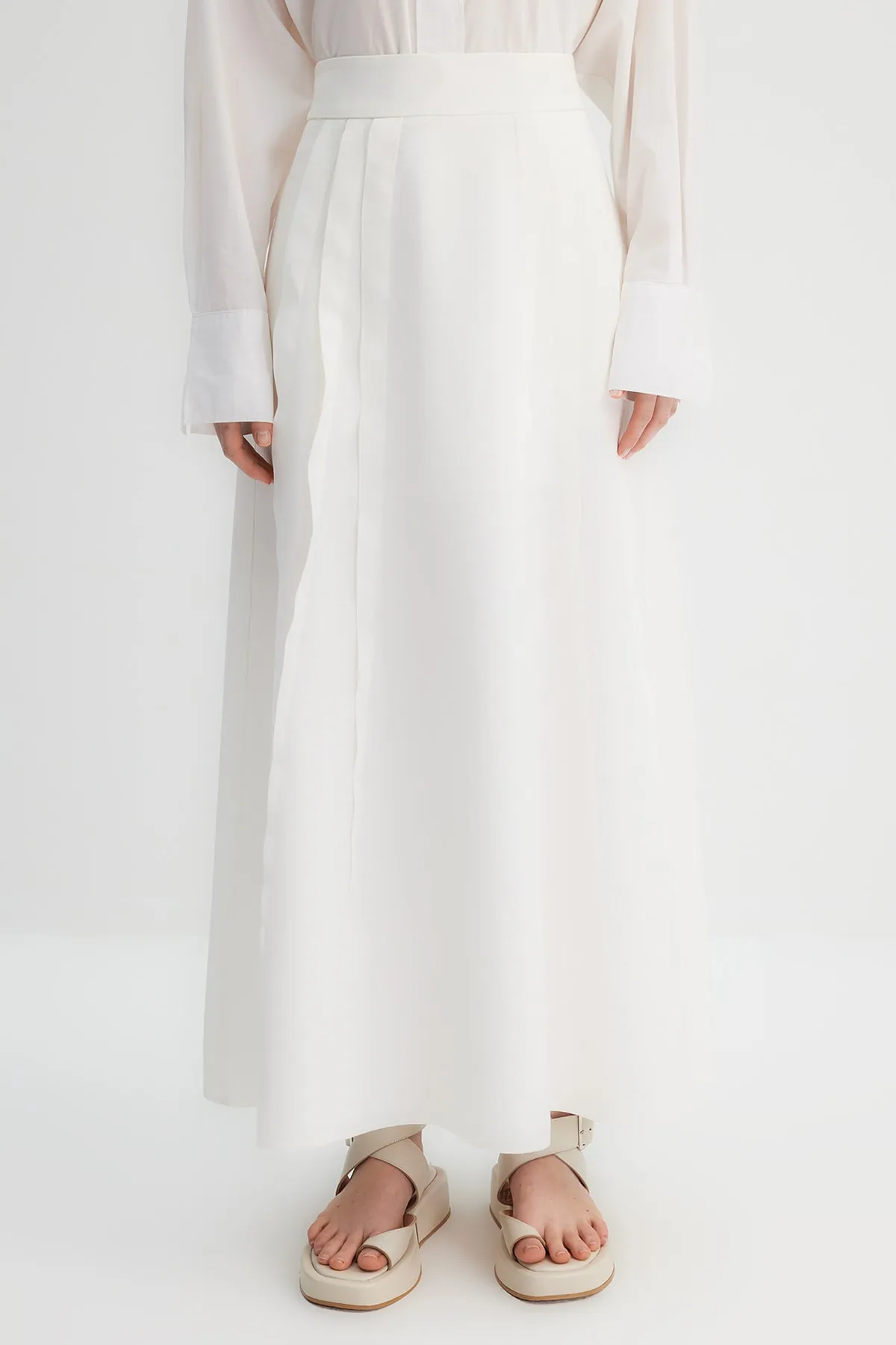 Trendyol Modest  X Kevser Sarıoglu Ecrufarbener, gerippter, gefütterter Webrock TCLSS23EE00001