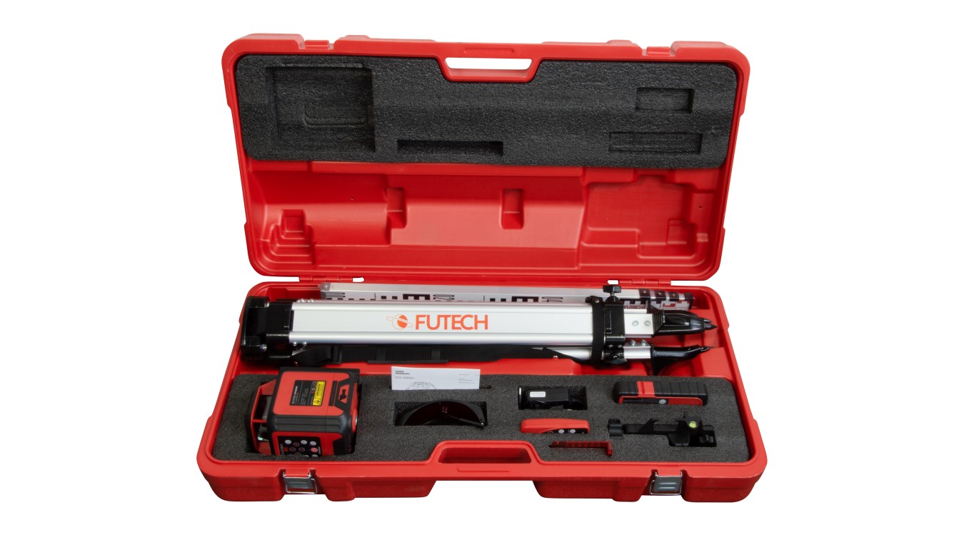Futech 062.03R.4M.CS Spinner Coffret rouge comprenant laser rotatif, trépied, mire et récepteur Quattro MM.