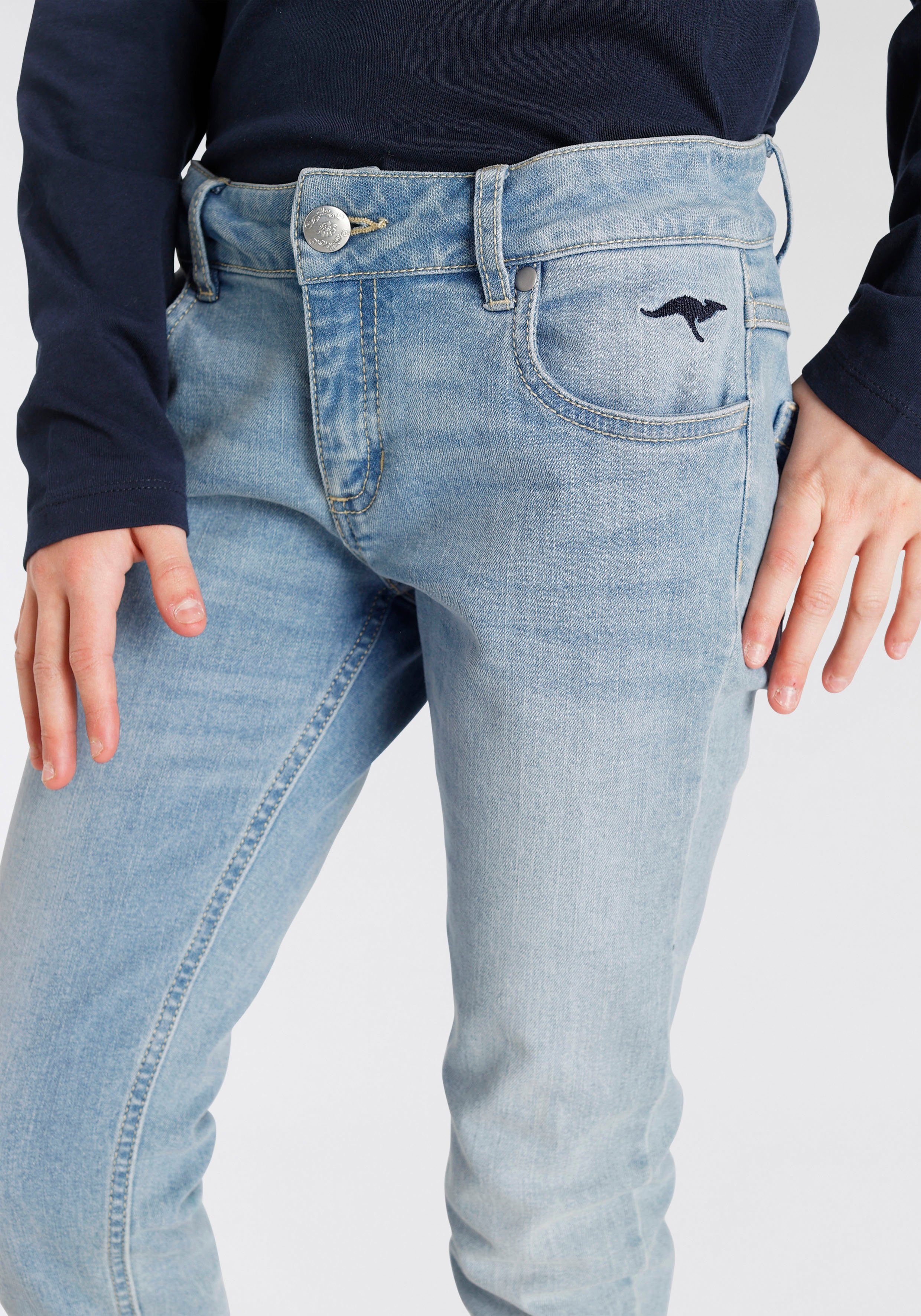 KangaROOS 7/8-Jeans mit geschnittener Saumkante