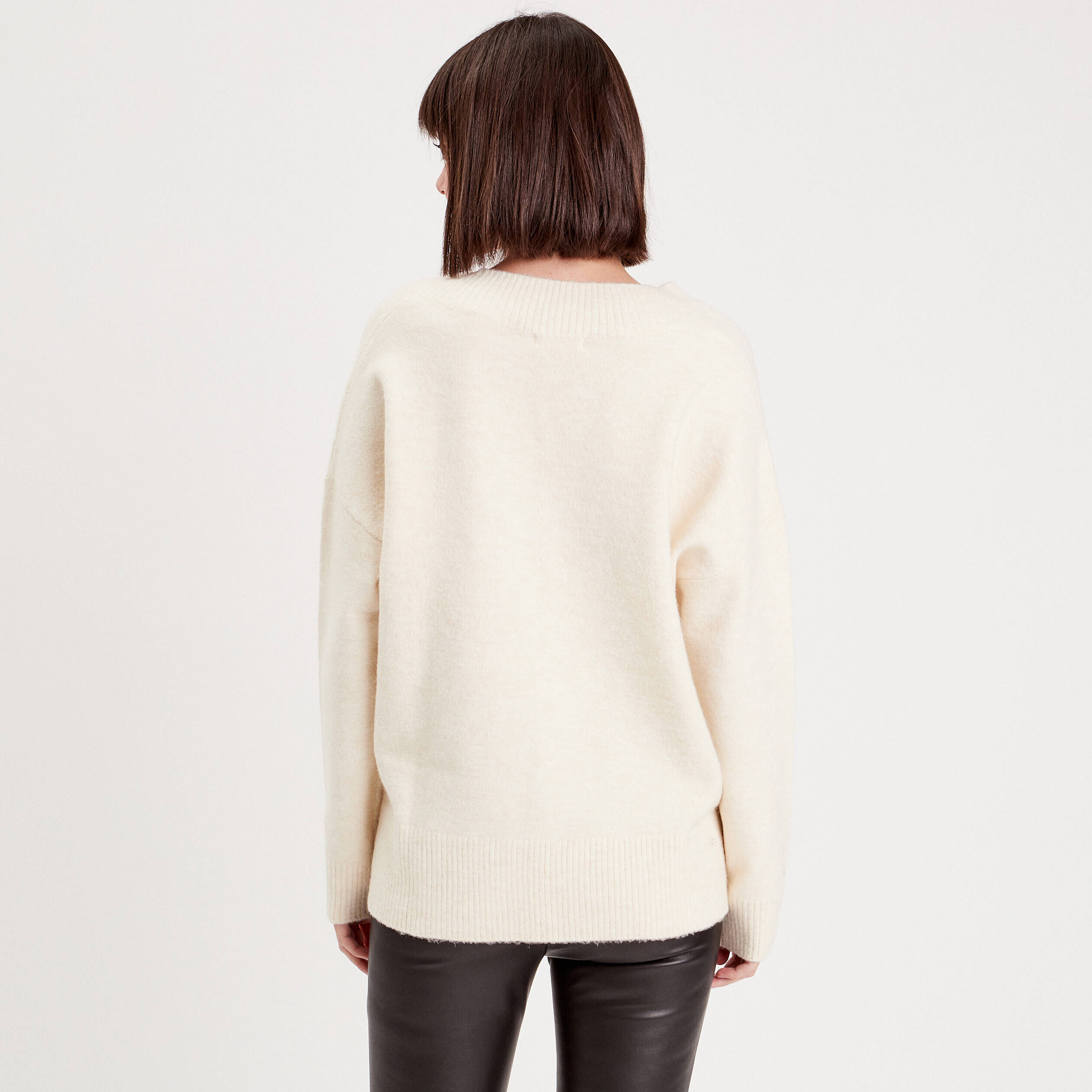 Pull manches longues col en V ivoire femme | Cache Cache