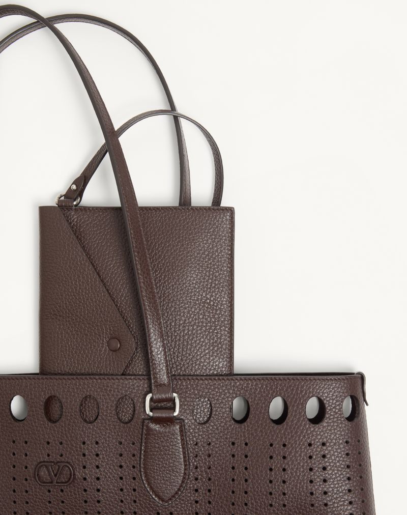 Bolsa de compras média Valentino Garavani Dottie em couro perfurado