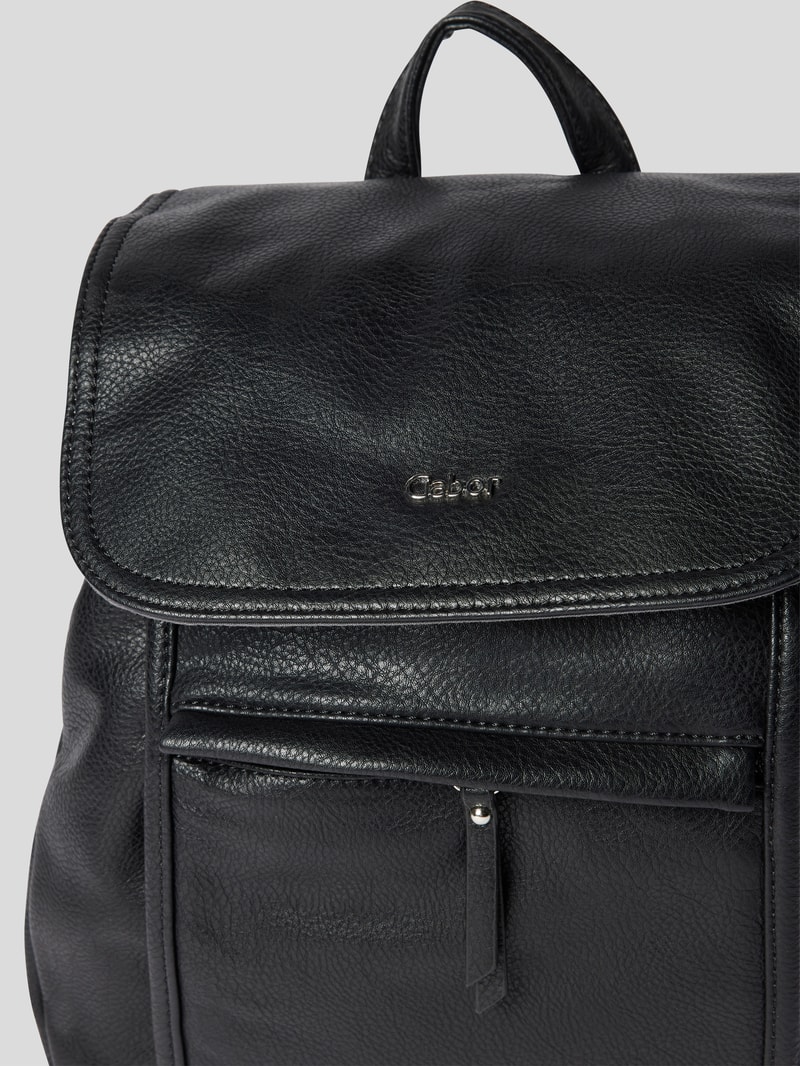 Rucksack in Leder-Optik in schwarz
