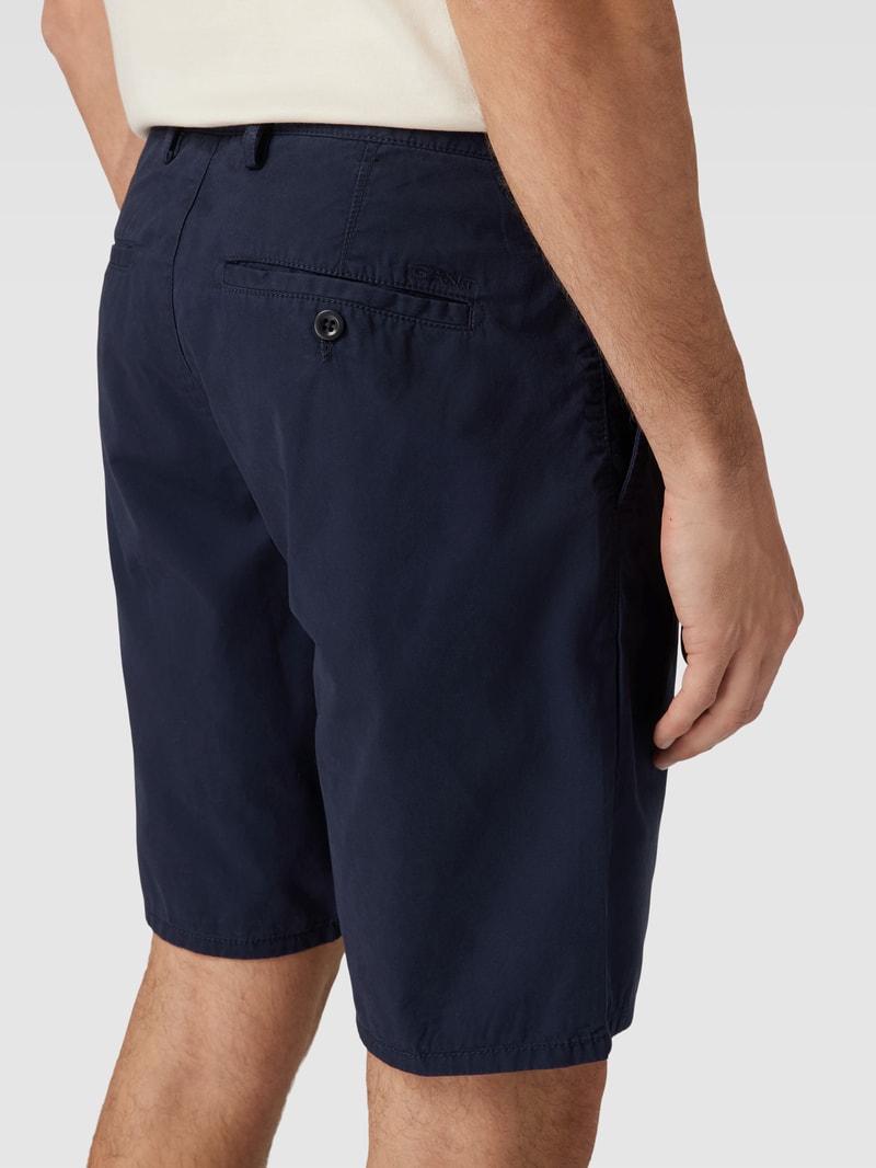 Relaxed Fit Chino-Shorts mit Eingrifftaschen Modell 'SUMMER' in marineblau