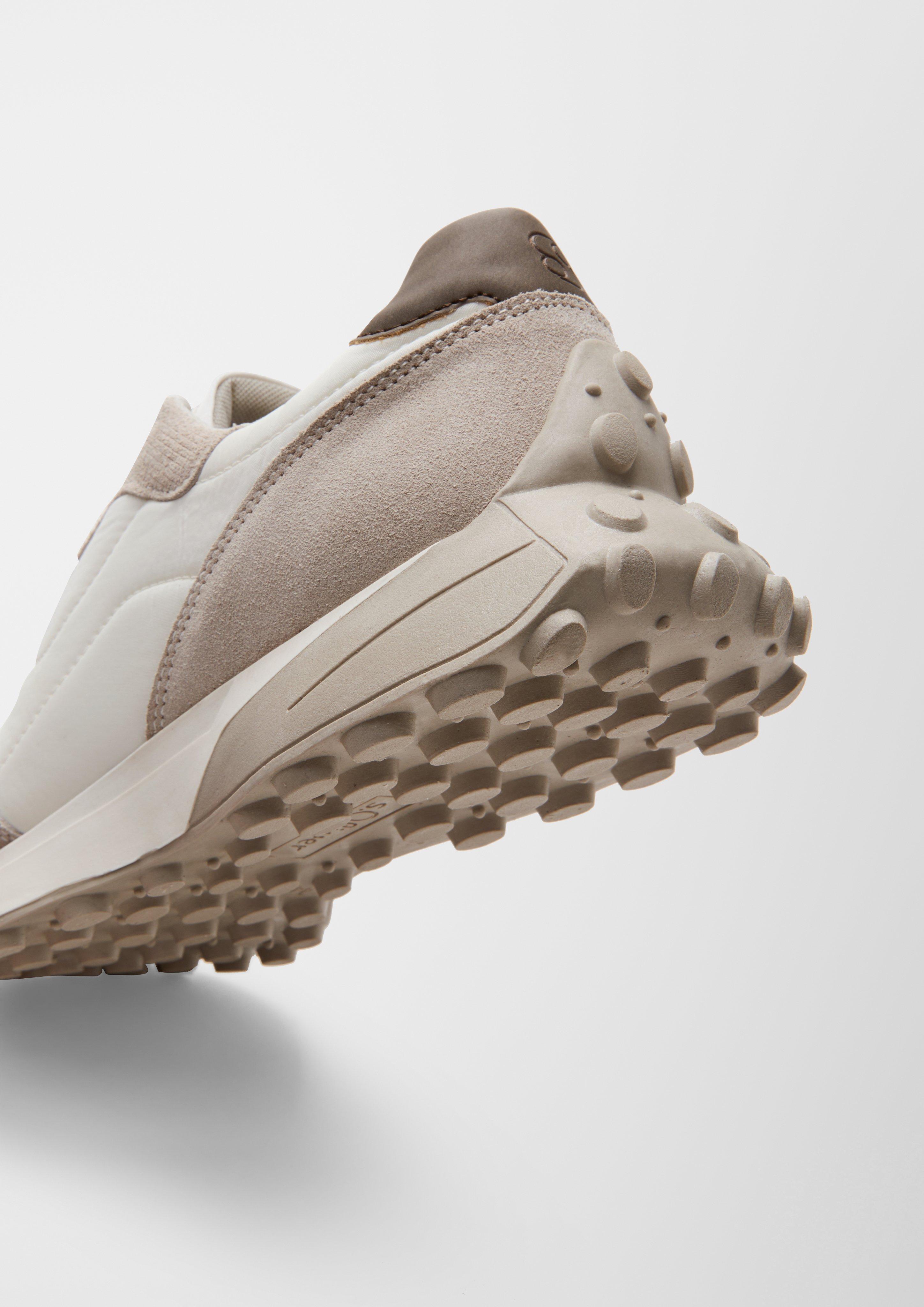 Sneaker im Materialmix  6007677-100