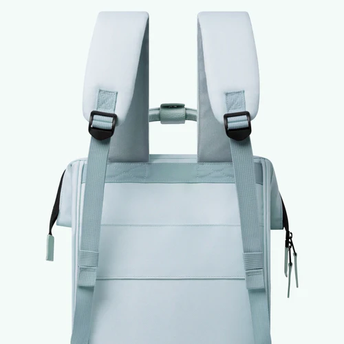 Adventurer Medium Puntarenas Backpack, Light Blue