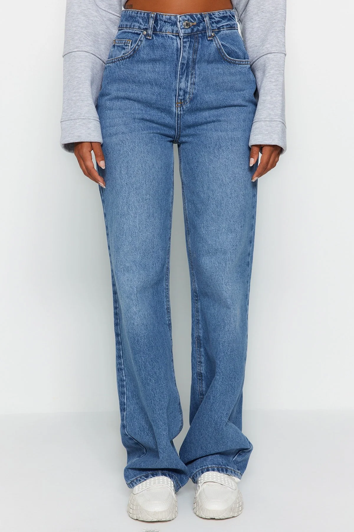 Trendyol Collection  Blaue Jeans mit hoher Taille und weitem Bein TWOAW24JE00074