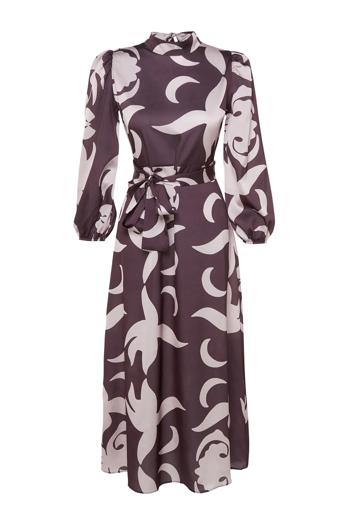 Trendyol Modest  Braunes Abendkleid mit Satin-Oberflächenmuster und Gürtel TCTSS23DB00030