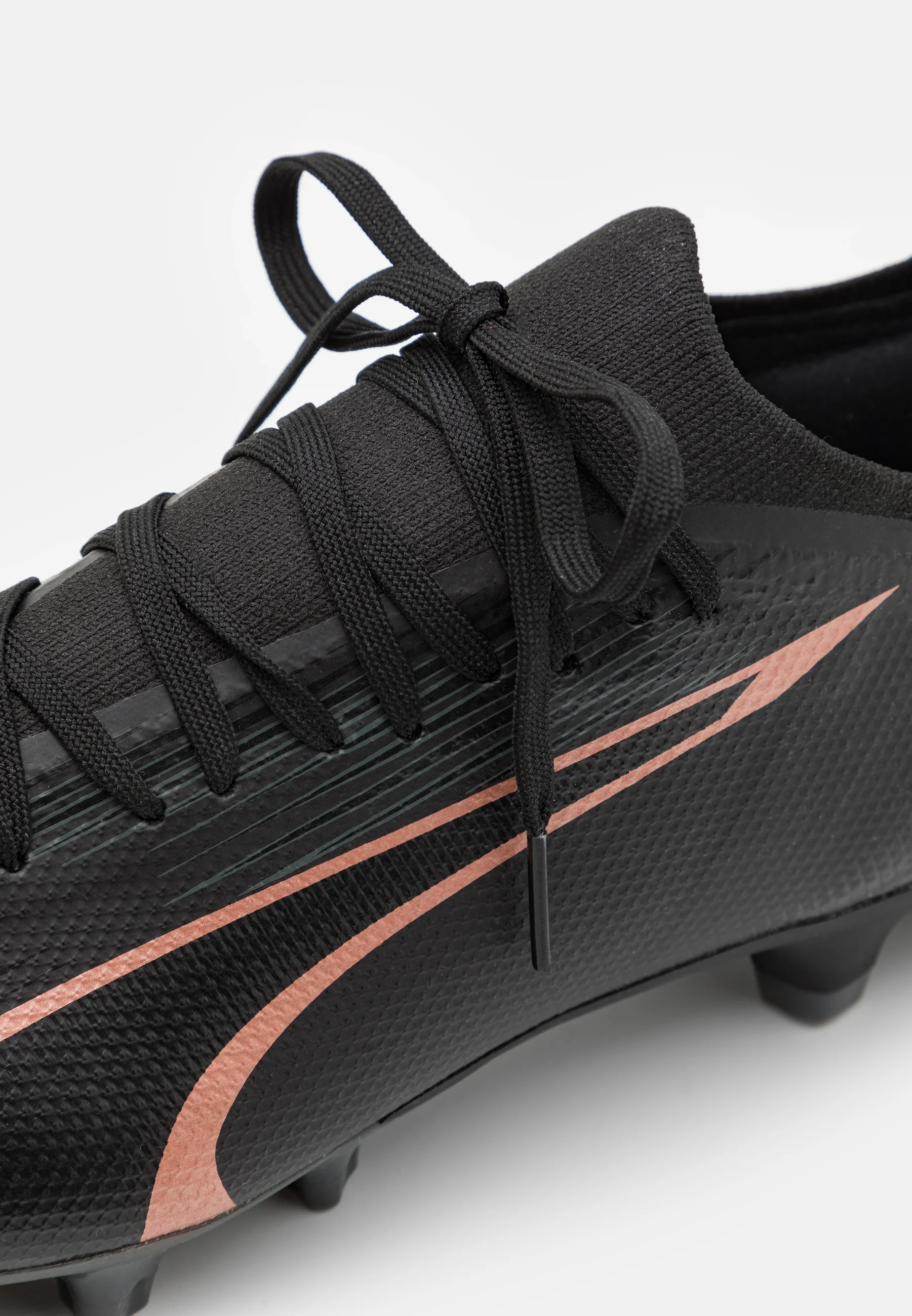 Puma ULTRA MATCH FG/AG - Botas de fútbol sala con tacos