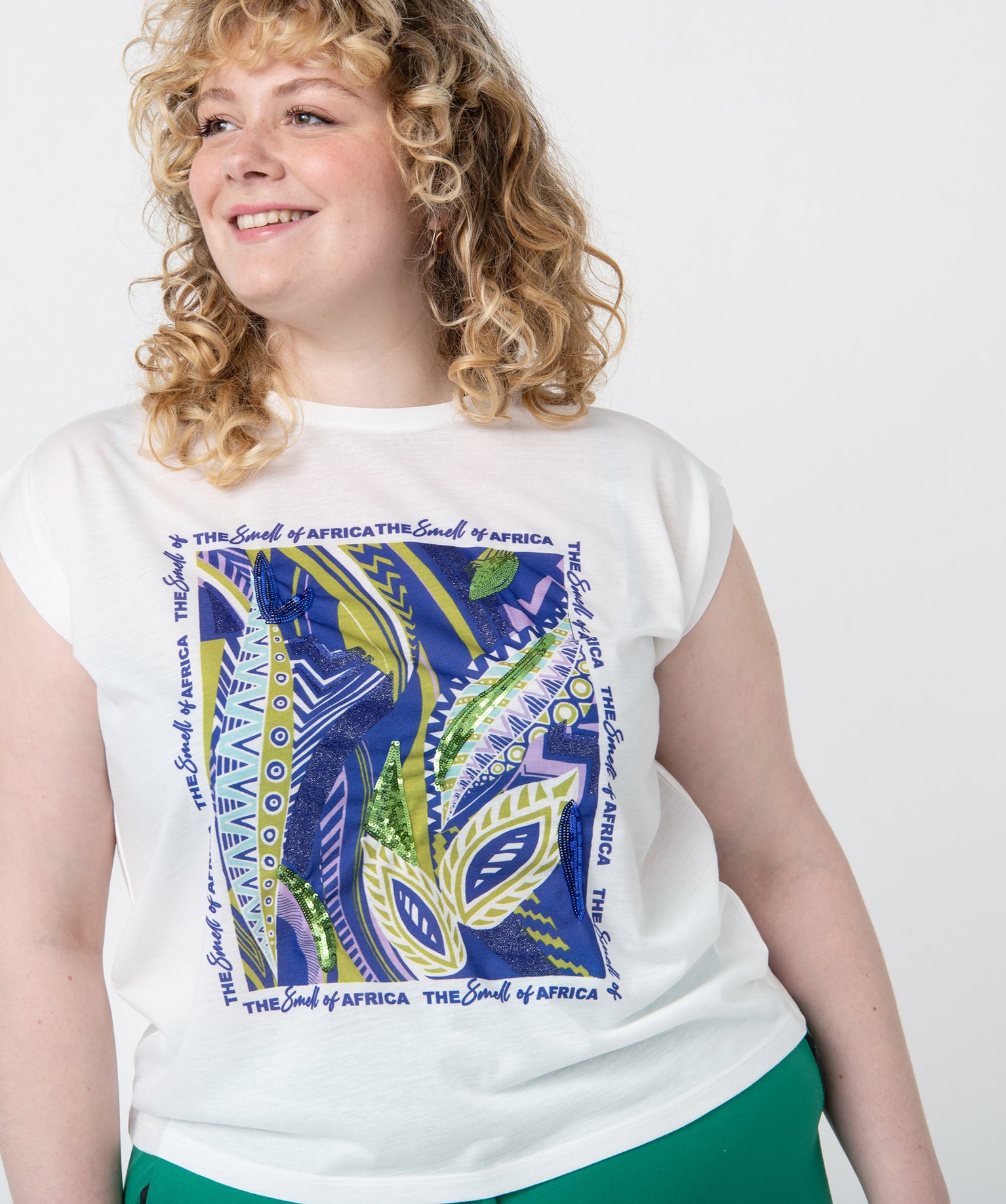 Tee-shirt femme grande taille sans manches avec motif pailleté divers | GEMO
