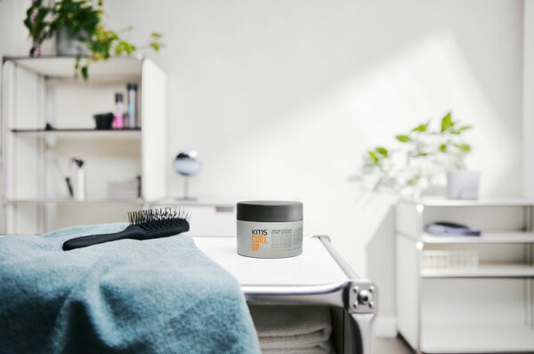 KMS Curlup Twisting Style Balm Haarbalsam