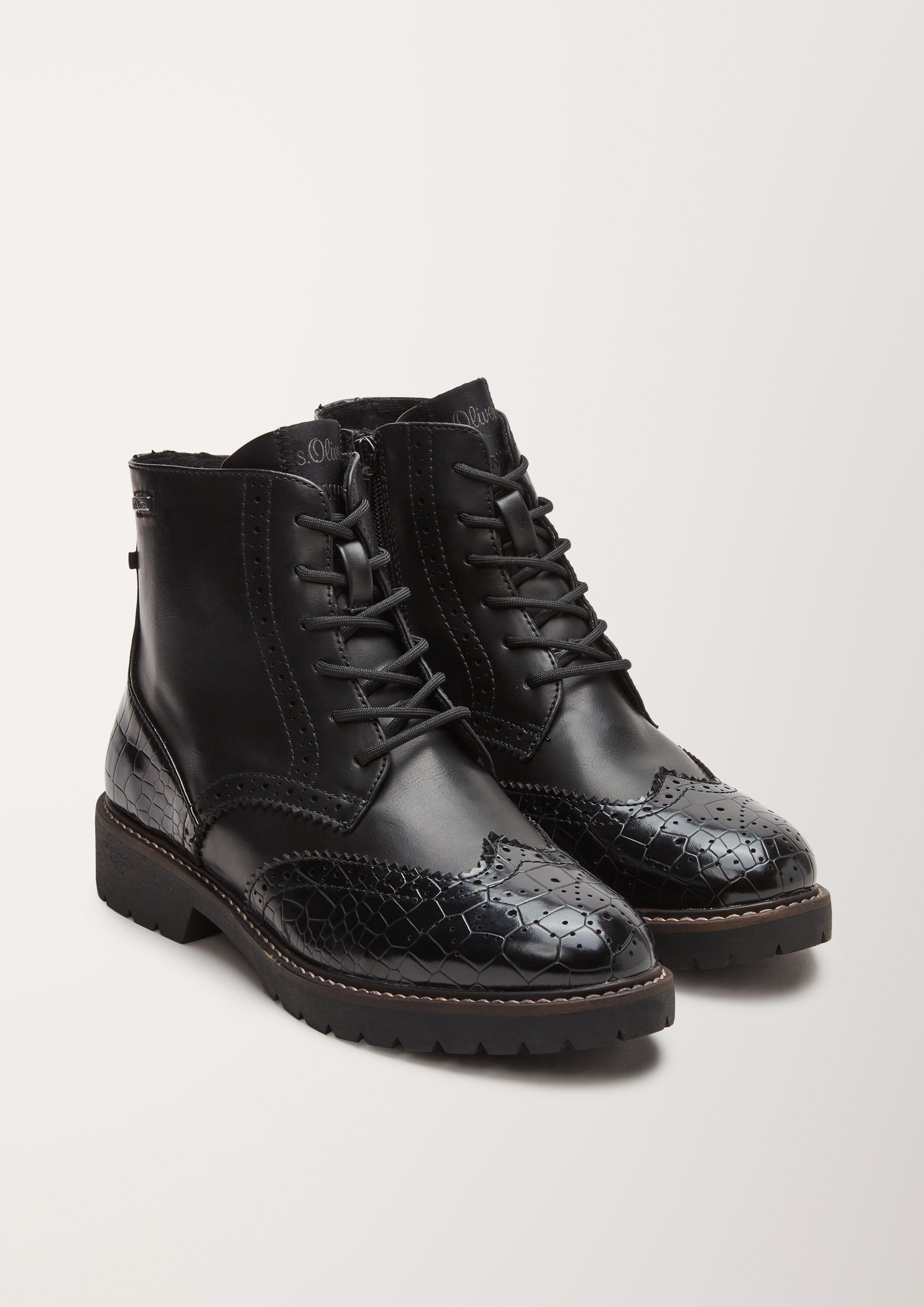 Brouge-Boots in Leder-Optik  101.107.101.25247-039