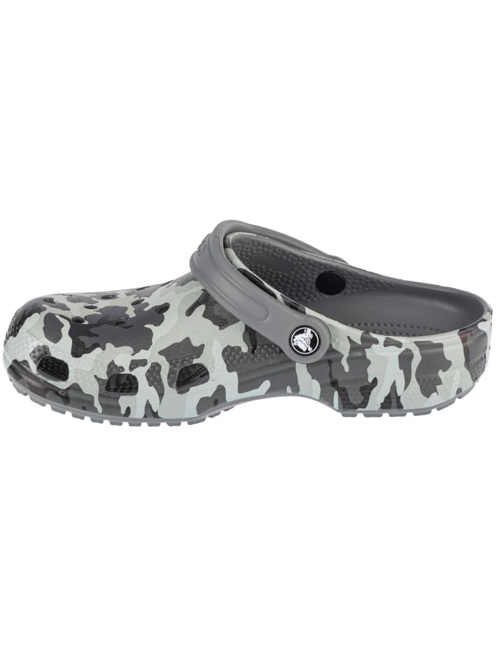 Crocs Crocs Classic Spray Camo Kids Clog in Schwarz günstig kaufen