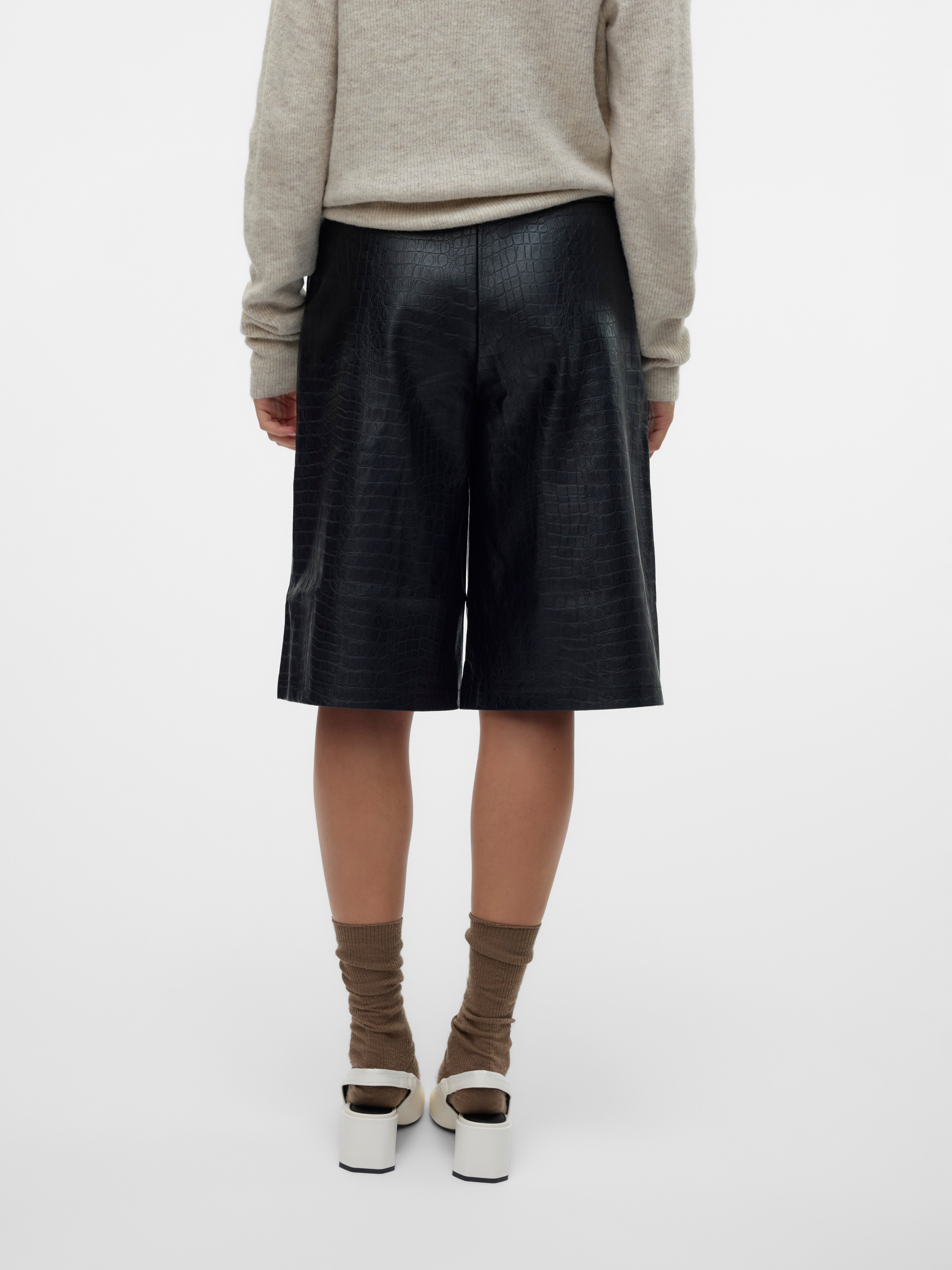 VMWREN Shorts