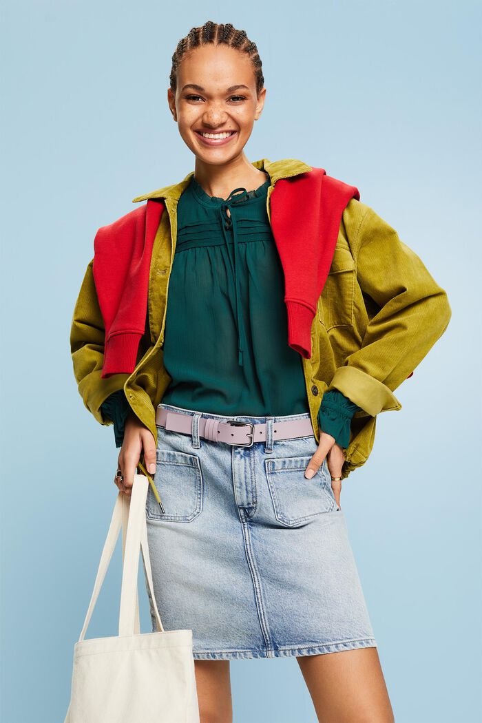 Chiffonbluse mit Rüschen