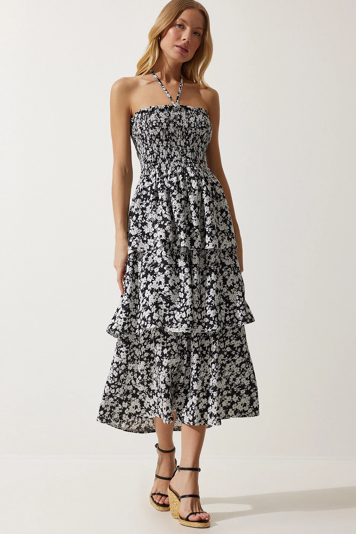 Happiness İstanbul  Damen-Sommerkleid aus Viskose mit Blumenmuster in Schwarz UB00226