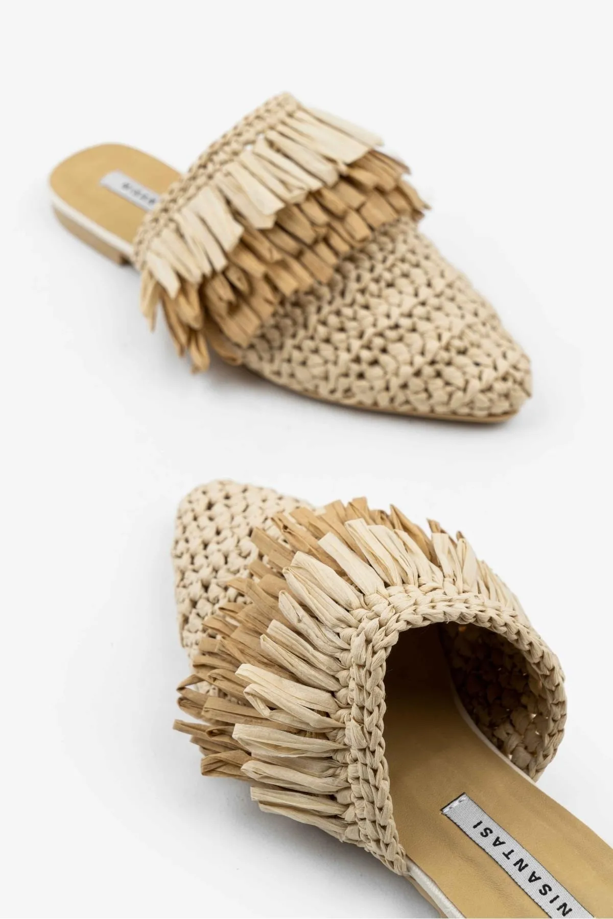 NİŞANTAŞI SHOES  Viana Beige Gestrickte Damenhausschuhe mit Quasten in Beige und Tan