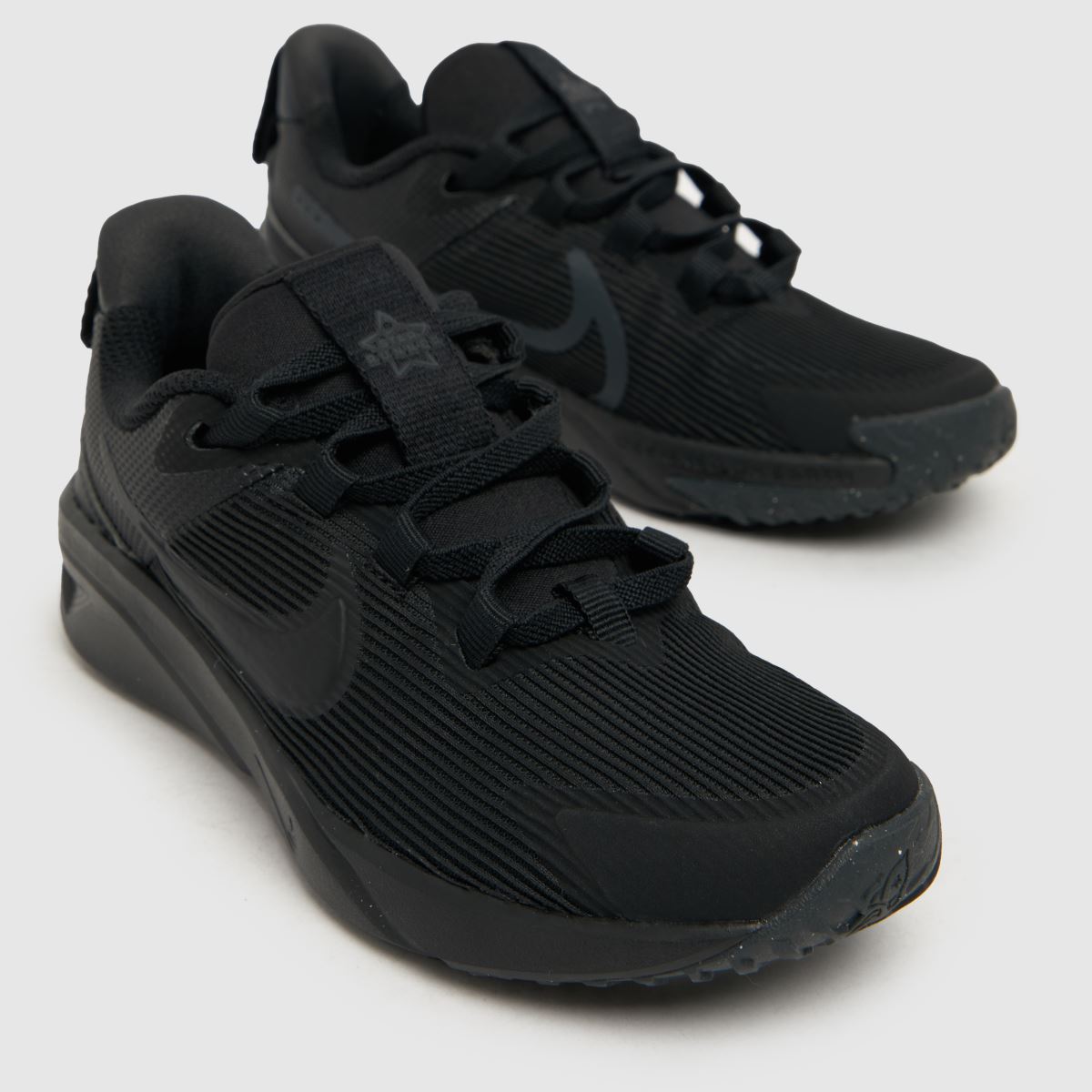 Nike svarta Star Runner 4 Junior-träningsskor