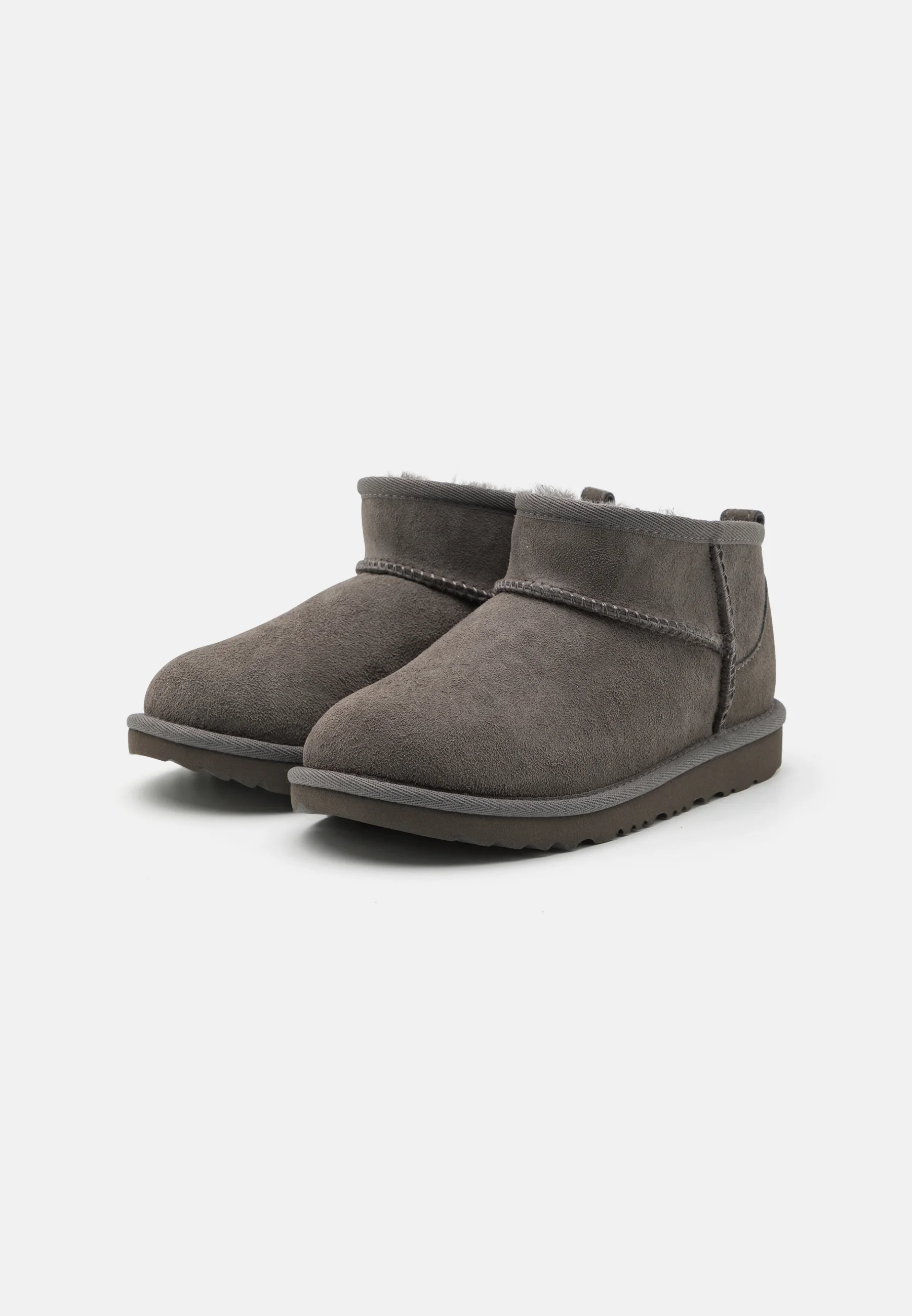 UGG CLASSIC ULTRA MINI UNISEX - Botines