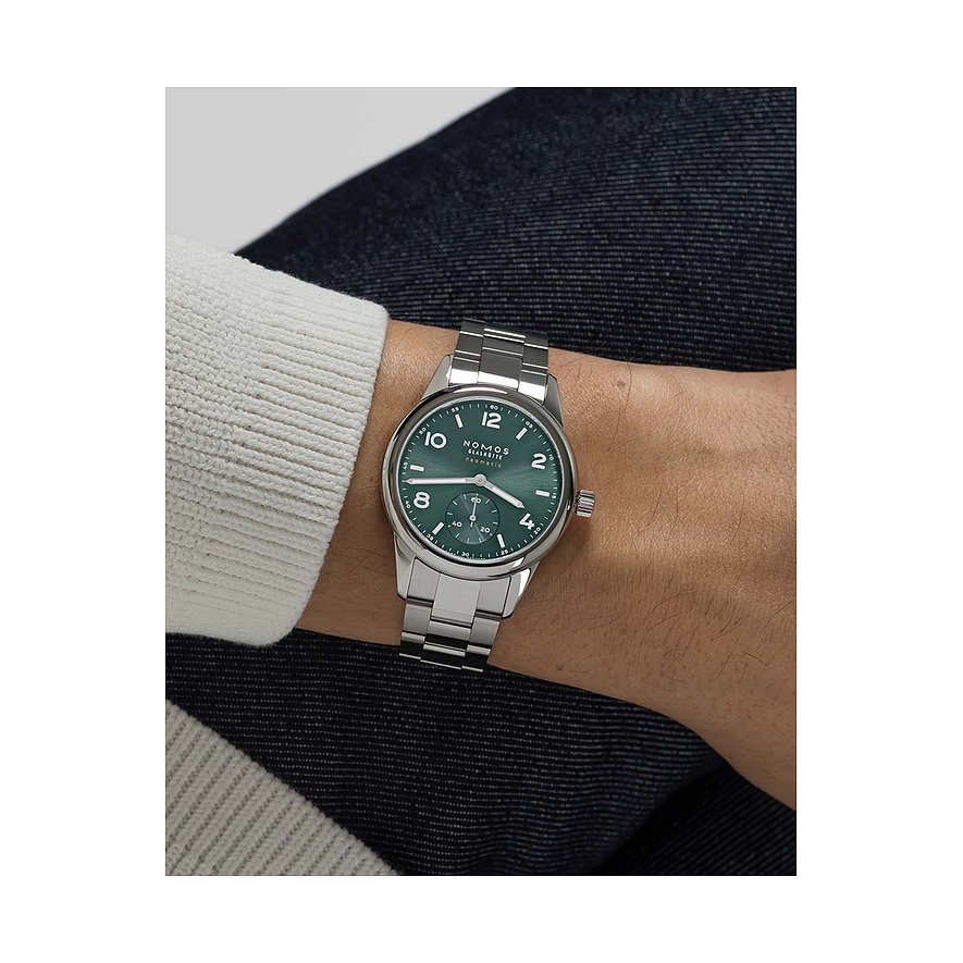 Nomos Glashütte Unisexuhr Club Sport neomatik