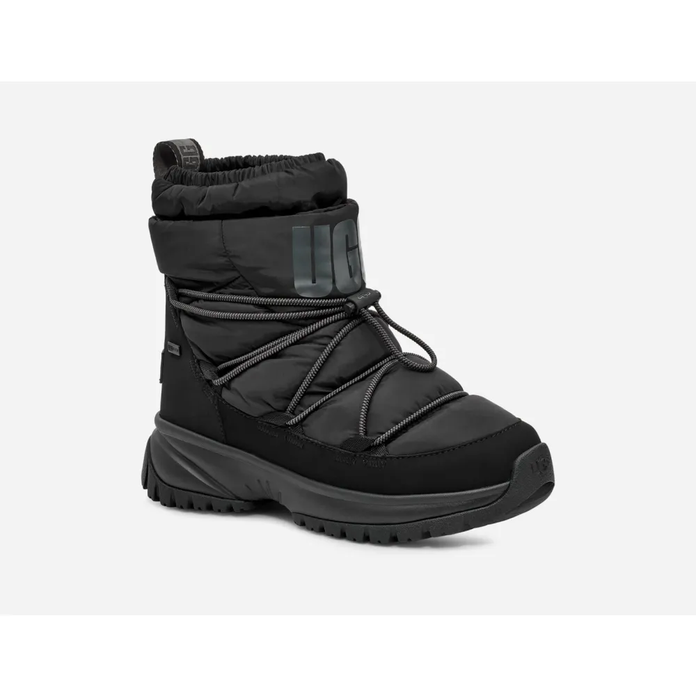 UGG Yose Puffer Mid 1131978-BLK / schwarz