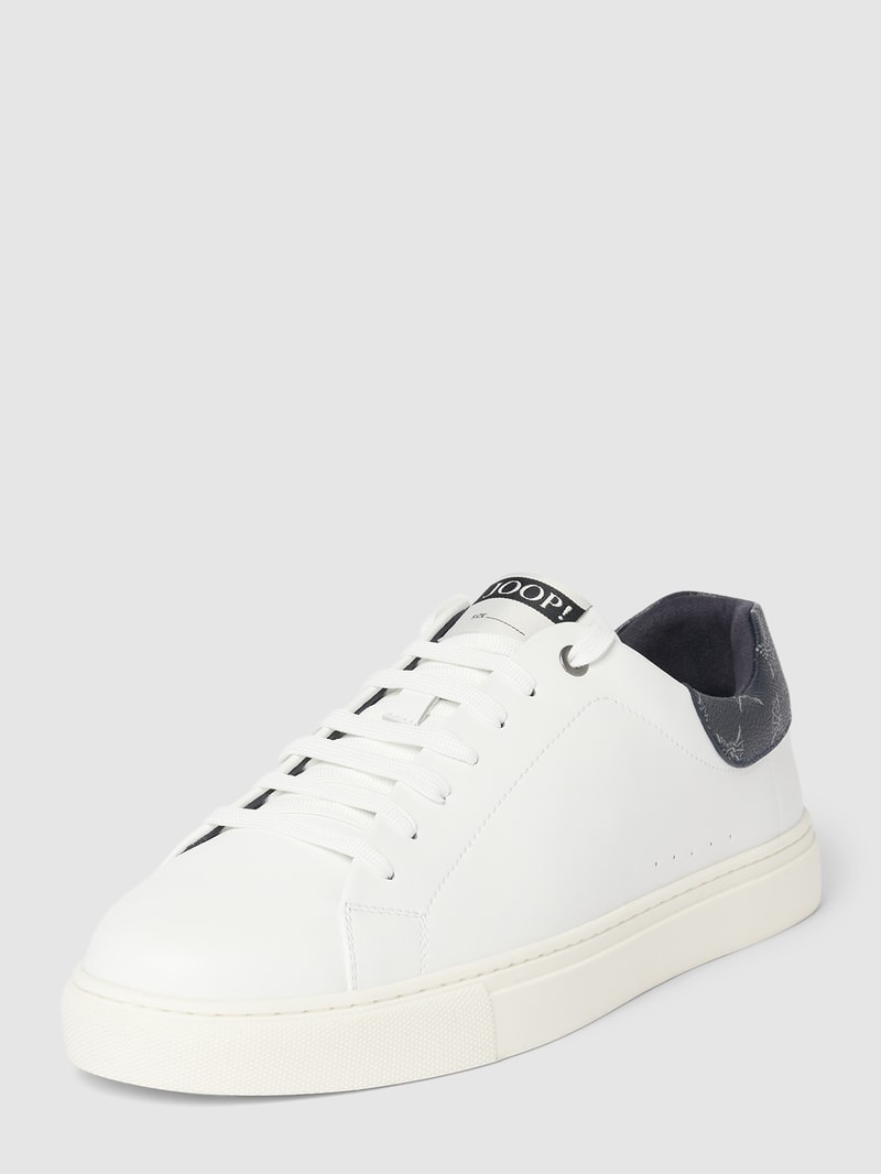 Sneaker mit Label-Detail Modell 'cortina' in weiß